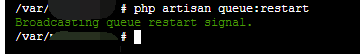 你可以平滑地重启所有队列处理器通过使用 queue:restart 方法：php artisan queue:restart。